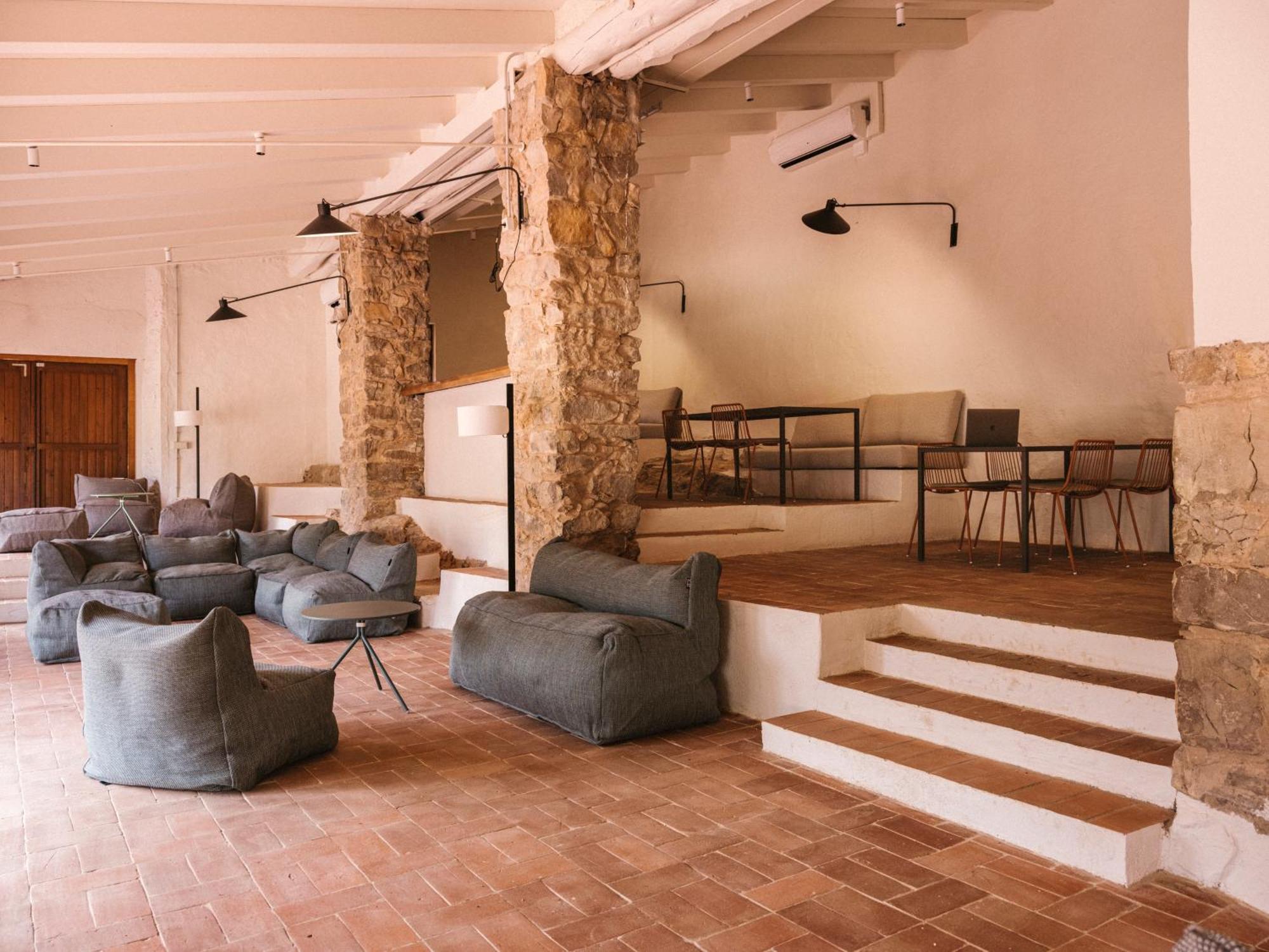 Wecamp Cala Montgo Hotel เลสกาลา ภายนอก รูปภาพ