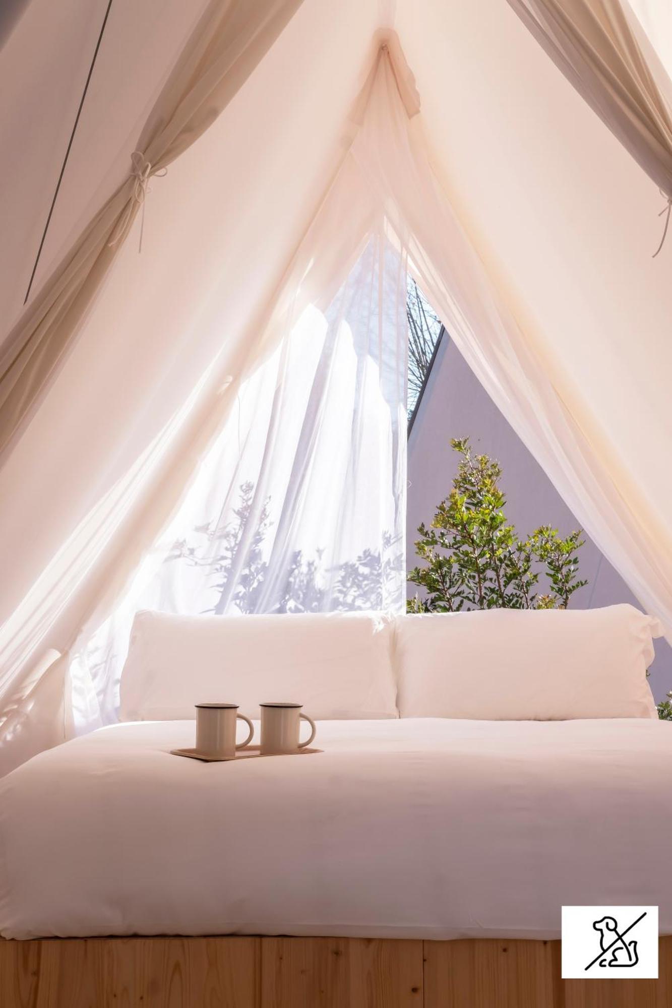 Wecamp Cala Montgo Hotel เลสกาลา ภายนอก รูปภาพ